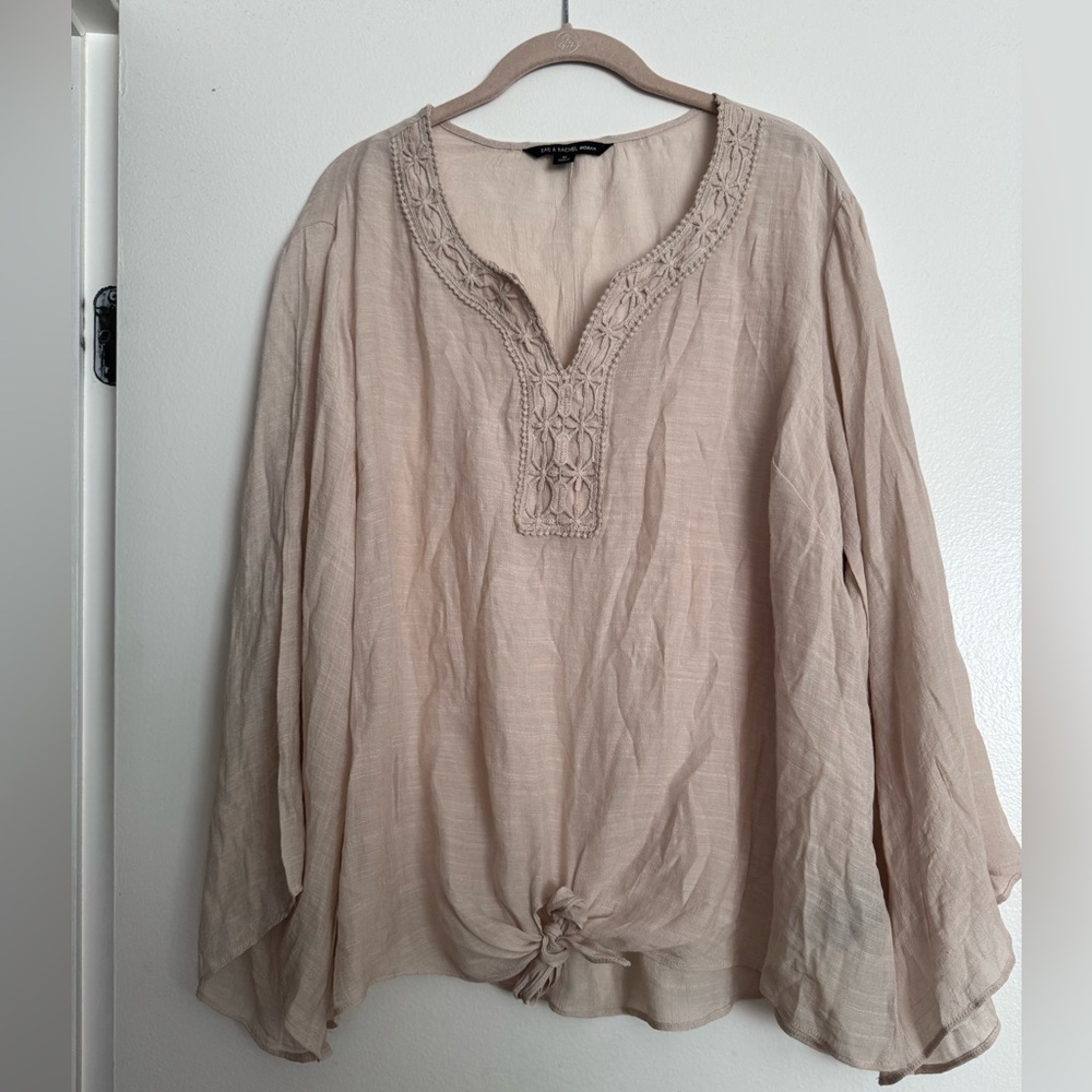Zac & Rachel Woman Crochet Top